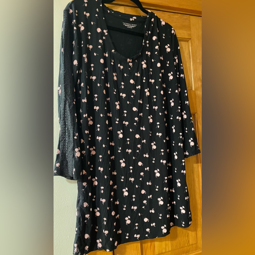Victoria’s Secret Black Pink Lace Floral Soft Sexy Sleep Shirt Nightgown Large